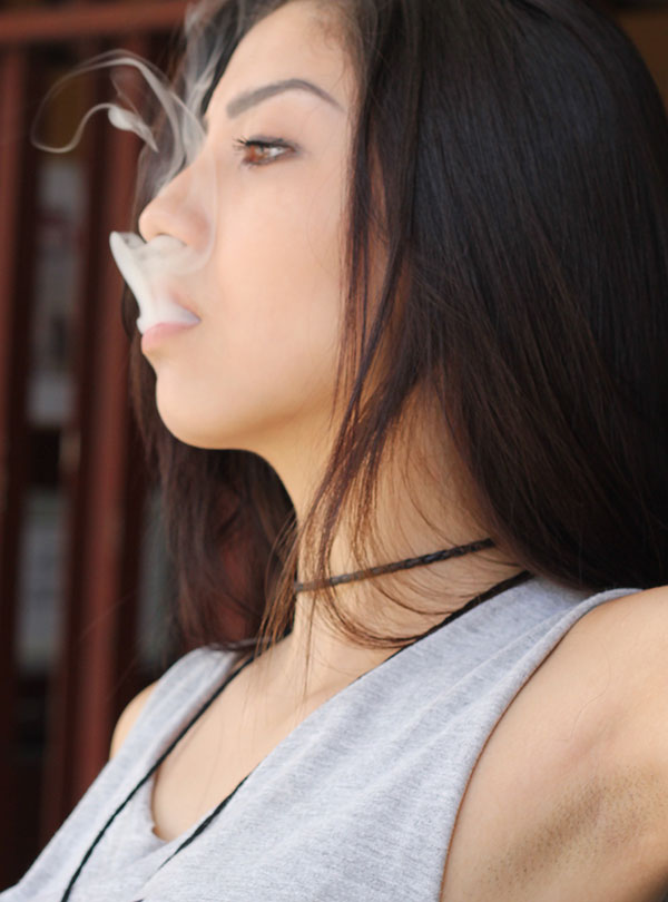 dreams-rygning-kvinde